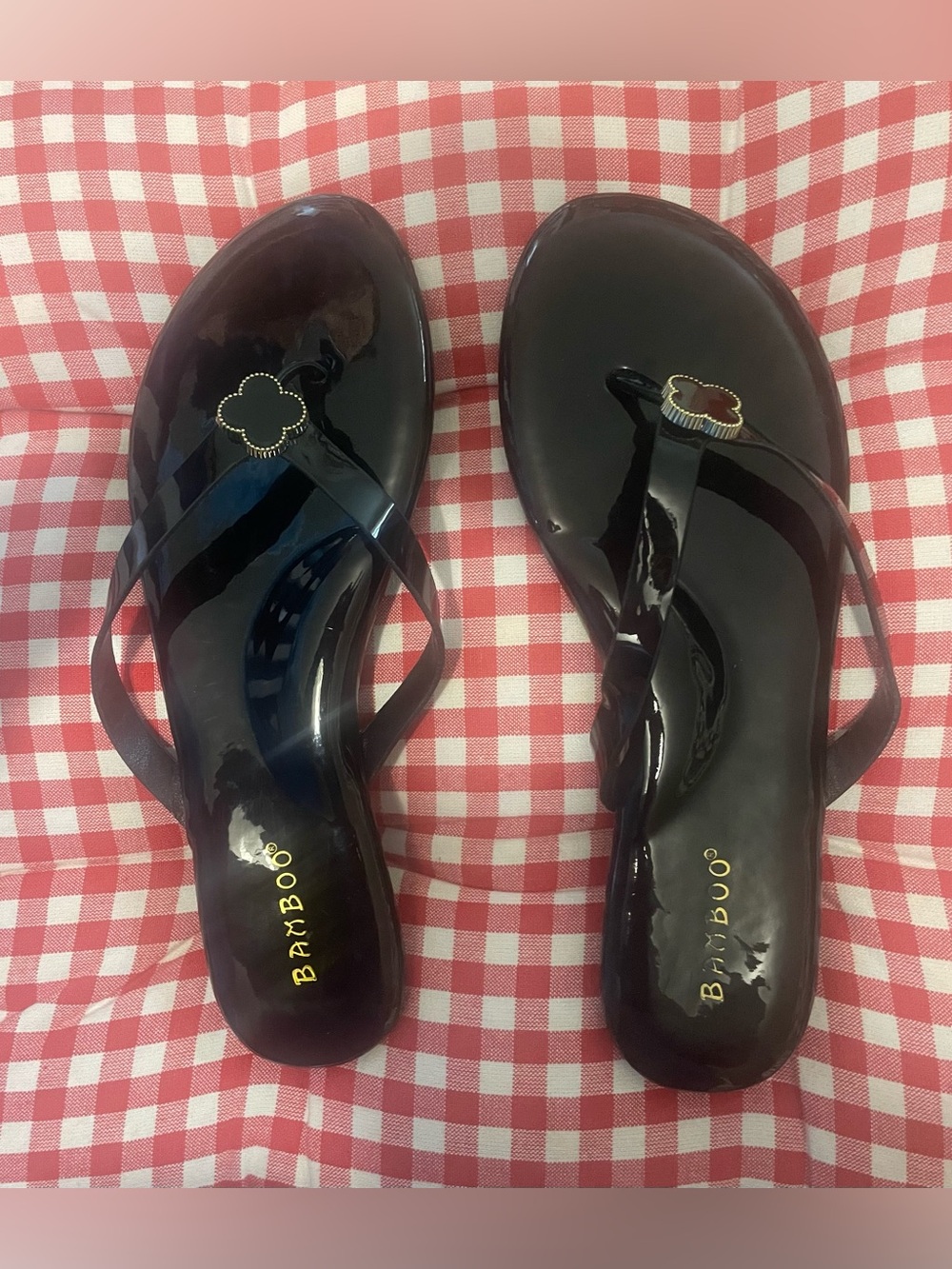 NWOT Black Patent Flip Flops 8